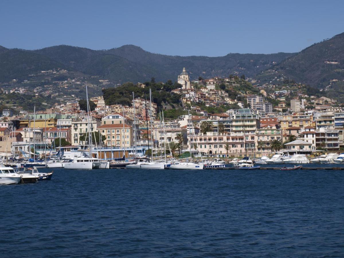 Casa Sanremo Apartment ภายนอก รูปภาพ